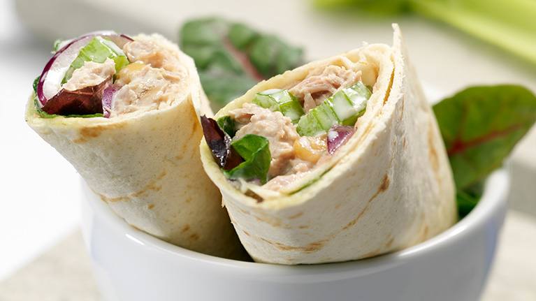 recipe image Tuna, Celery and Mayo Wrap